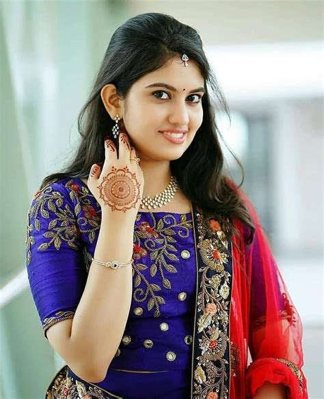 beautiful indian girl images|Free Beautiful Indian Girl Photos